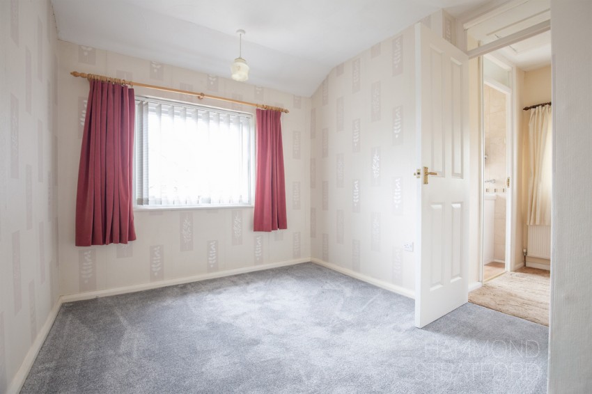 Images for Paddock Gardens, Attleborough