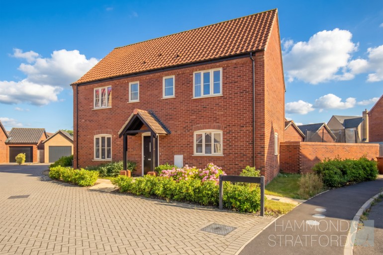 Honeybee Close, Great Ellingham