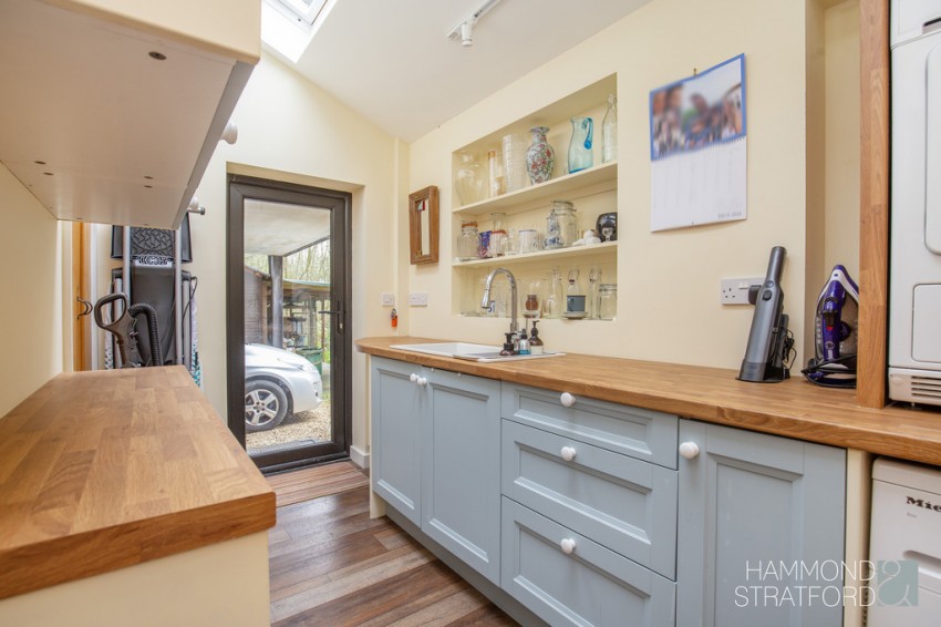 Images for Mere Road, Stow Bedon
