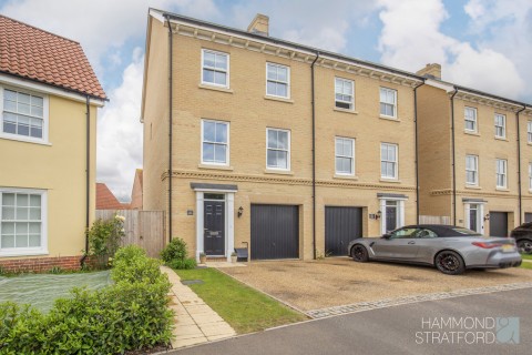 View Full Details for Dunlin Drive, Wymondham