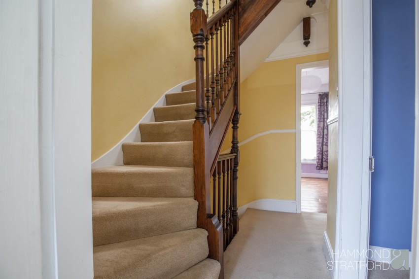 Images for Grosvenor Road, Golden Triangle
