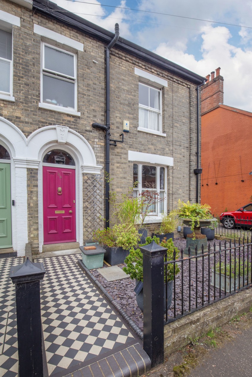 Images for Grosvenor Road, Golden Triangle