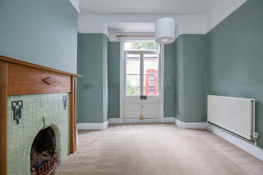 Images for Grosvenor Road, Golden Triangle