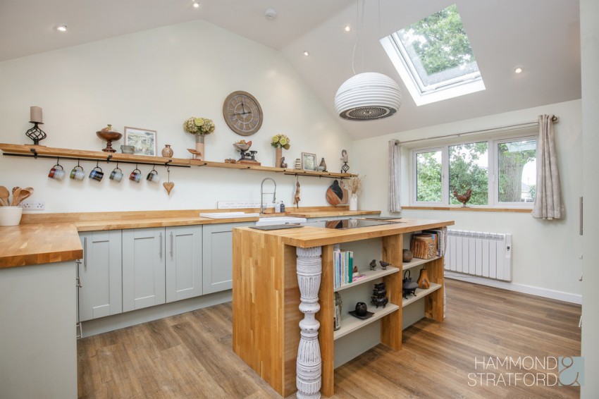 Images for Bears Lane, Hingham