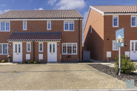 View Full Details for Hare Crescent, Hethersett