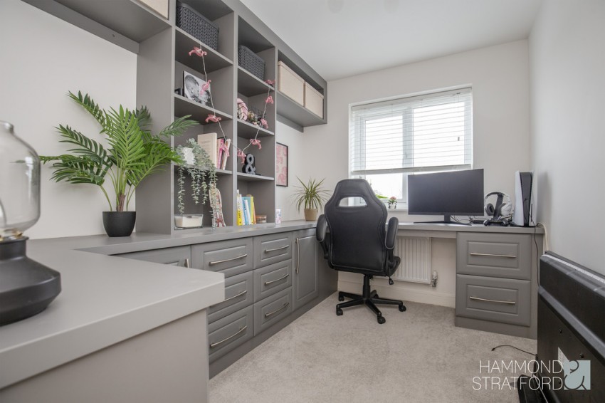 Images for Saffron Avenue, Wymondham