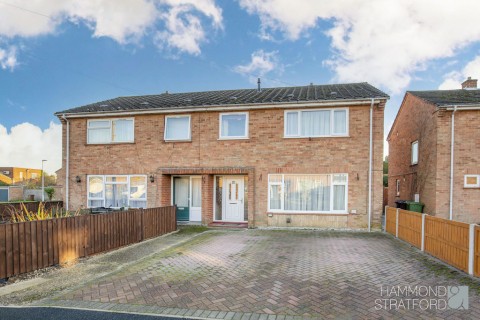 View Full Details for Halford Close, Attleborough