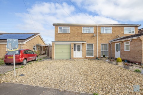 View Full Details for Richardson Crescent, Hethersett