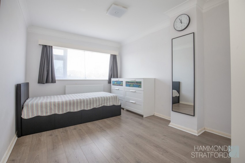 Images for Leng Crescent, Eaton