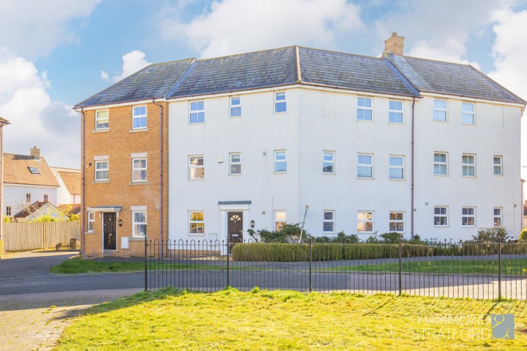Honeysuckle Square, Wymondham