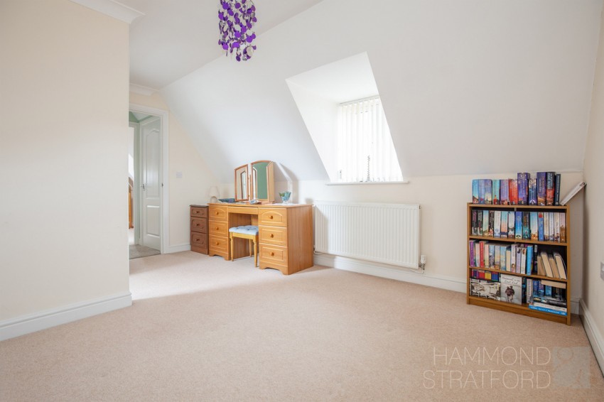 Images for 4 Kishorn Way, Attleborough