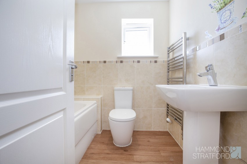 Images for Off Greenways, Eaton