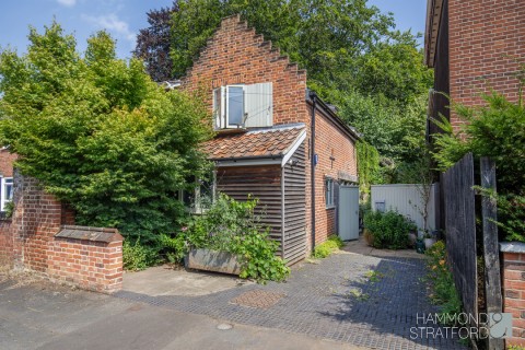 View Full Details for Trory Street, Golden Triangle