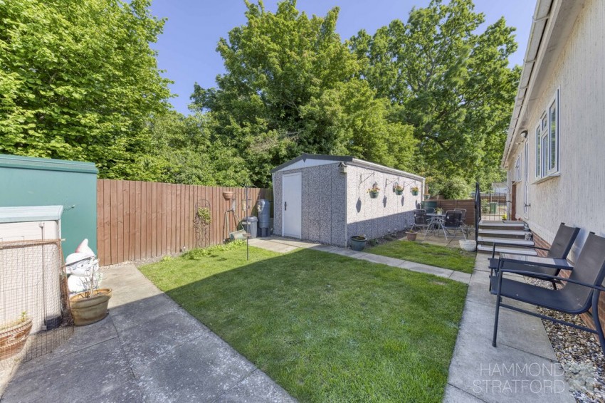Images for Oak Tree Park, Attleborough