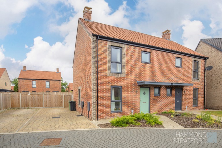 Shaxton Place, Cringleford