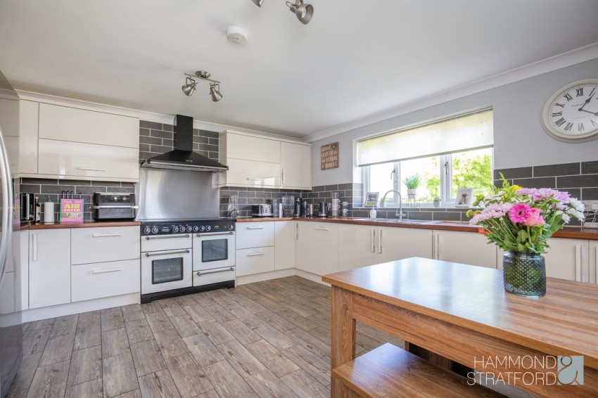 Images for Mere Road, Stow Bedon