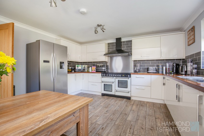 Images for Mere Road, Stow Bedon