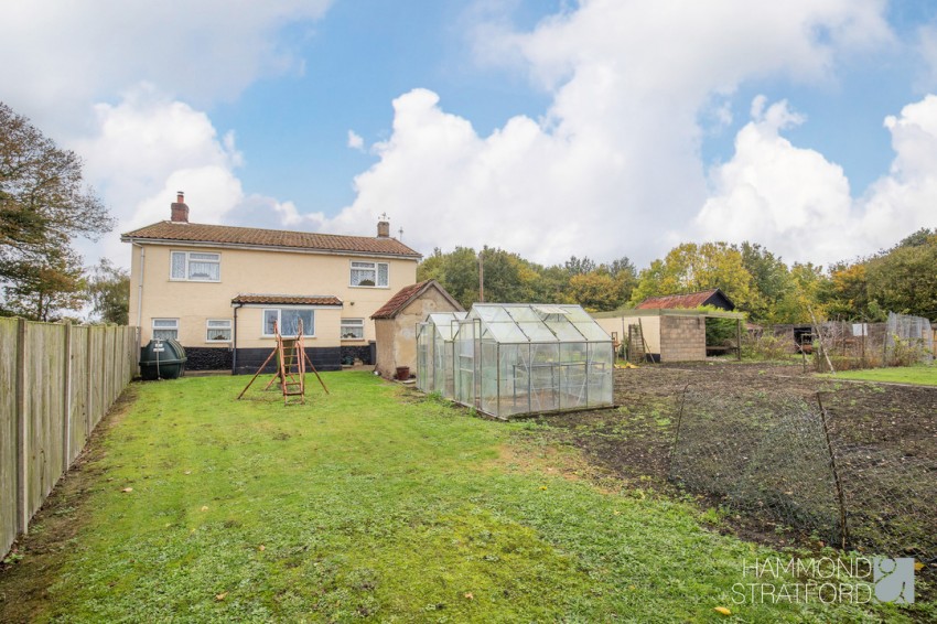 Images for Double Cottage, Scoulton Road
