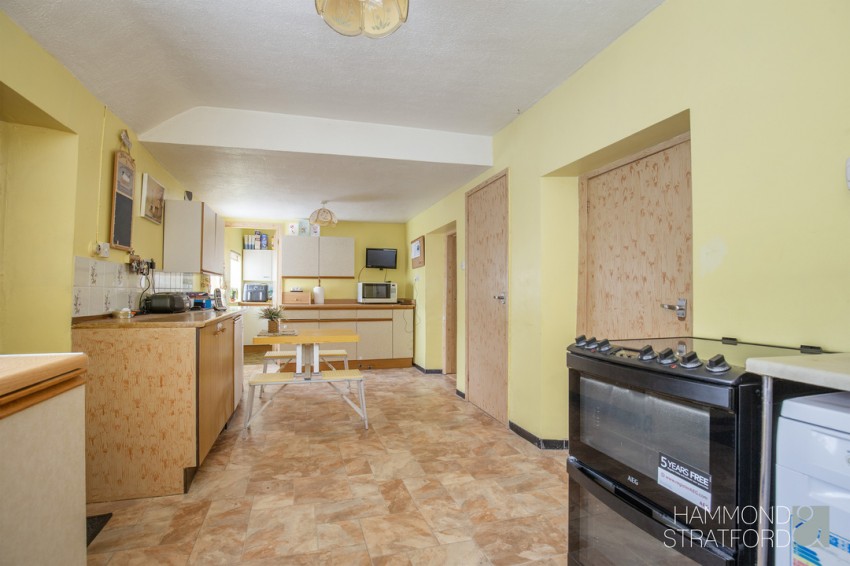 Images for Double Cottage, Scoulton Road