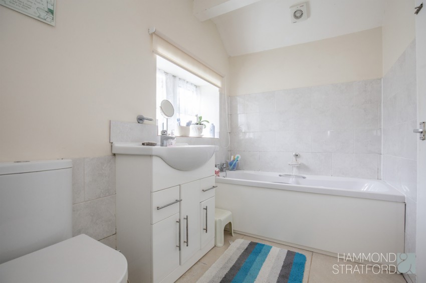 Images for Double Cottage, Scoulton Road