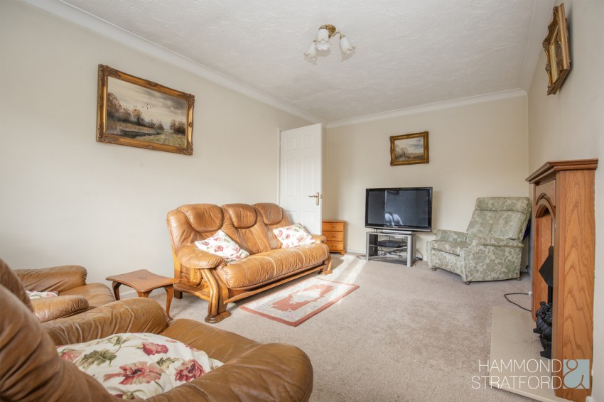 Images for Oakfields Close, Cringleford