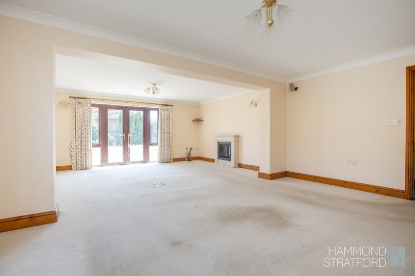 Images for Tulip Close, Attleborough