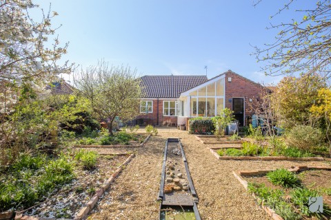 View Full Details for Oakfields Road, Cringleford