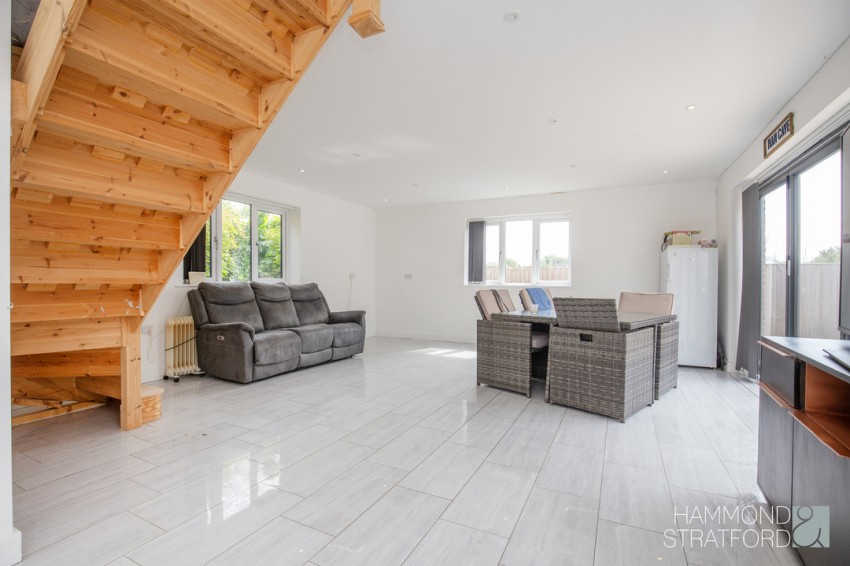 Images for Oak Street, Feltwell