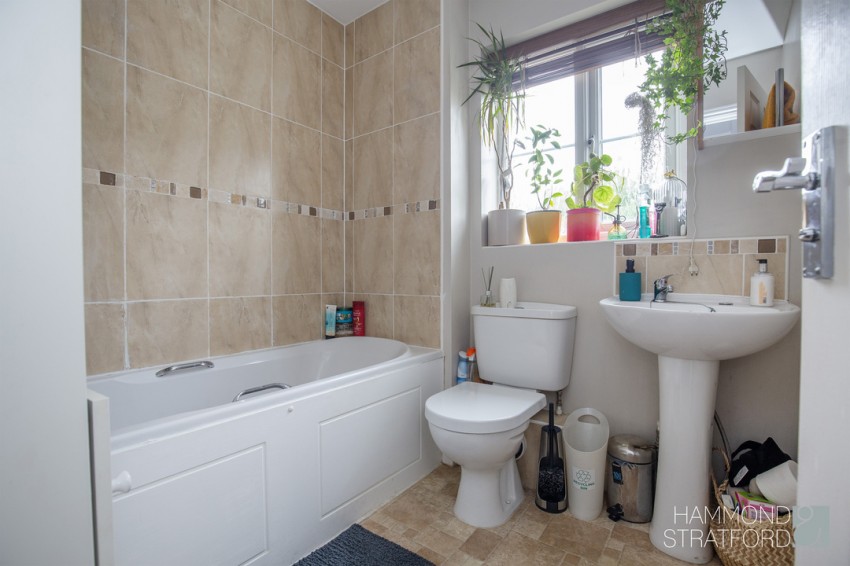 Images for Woodpecker Lane, Cringleford
