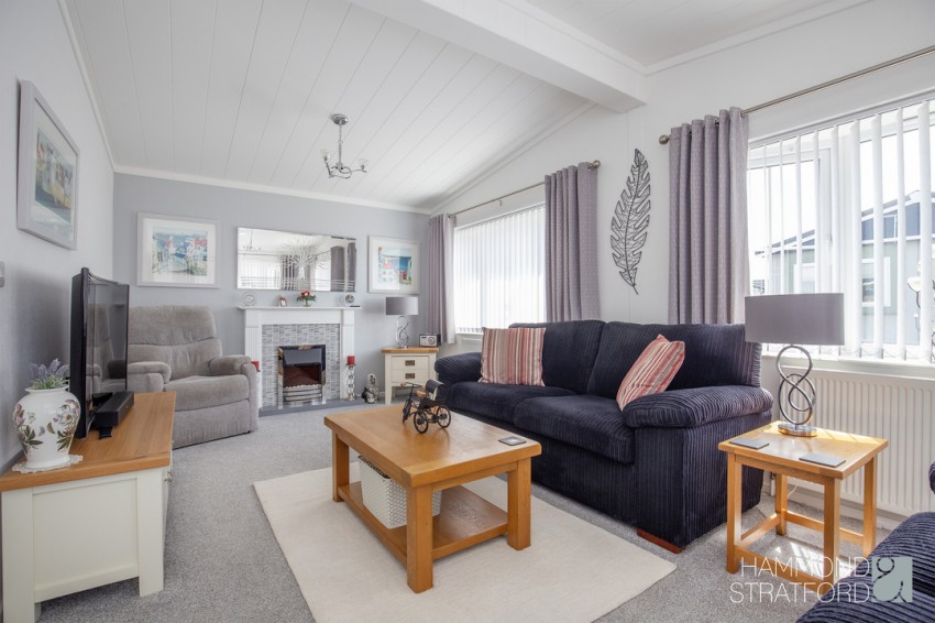 Images for Appletree Close, Attleborough