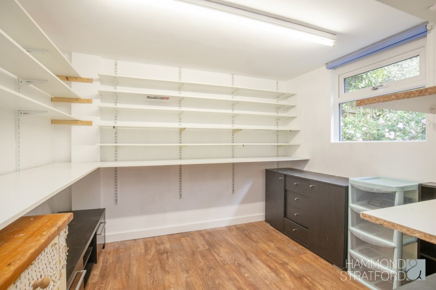 Images for Cranleigh Rise, Eaton