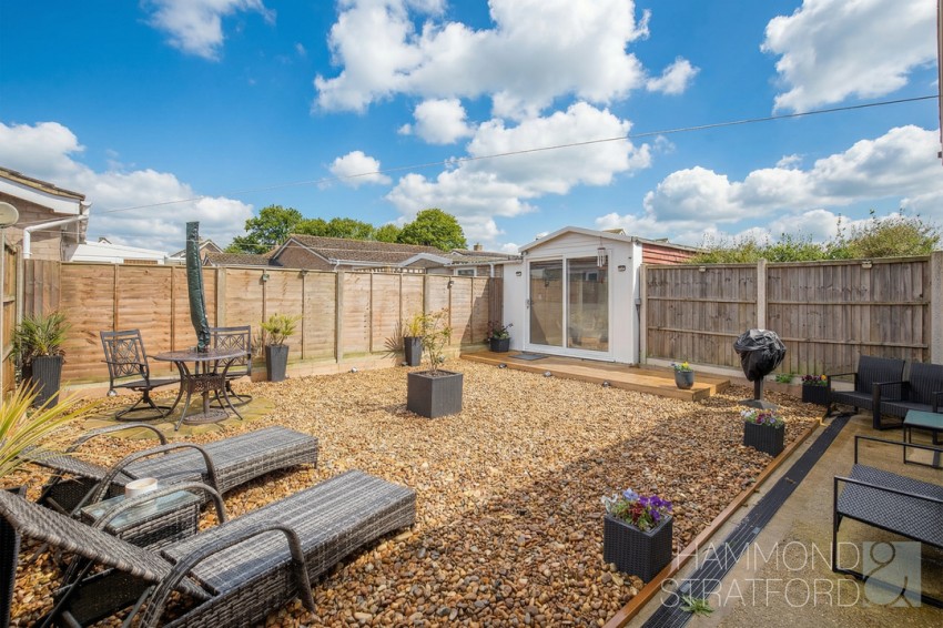 Images for Owens Close, Long Stratton