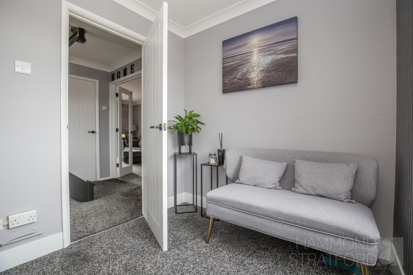 Images for Owens Close, Long Stratton