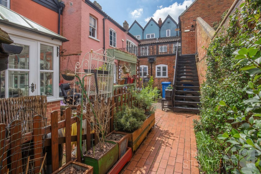 Images for Barnes Yard, Leonards Street, Norwich