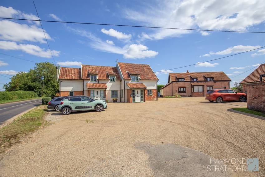 Images for Cooks Corner Close, Carleton Rode