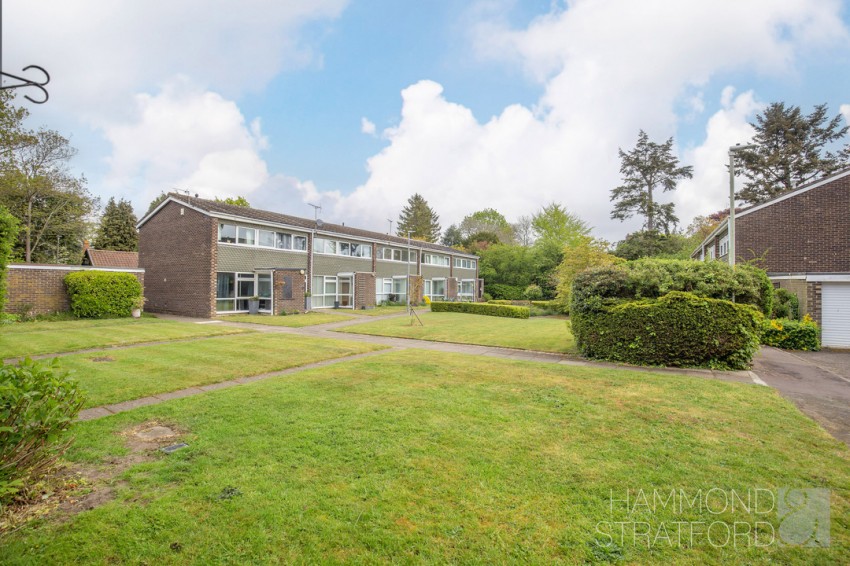 Images for The Walnuts, Eaton