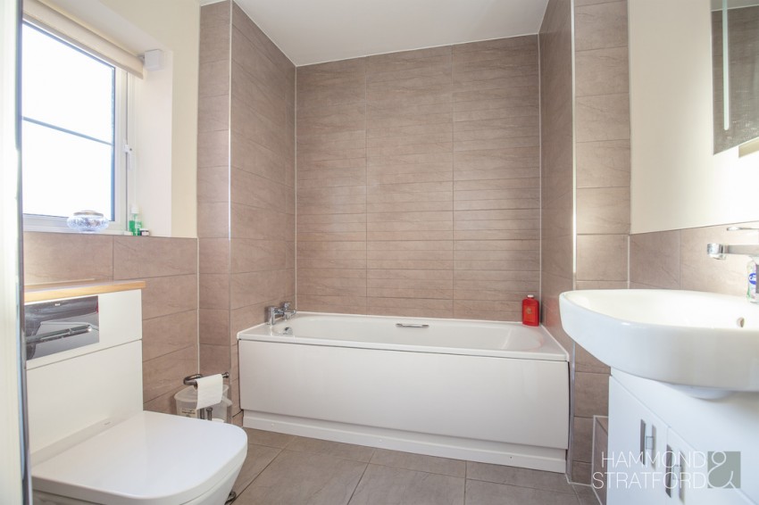 Images for Sutton Drive, Wymondham