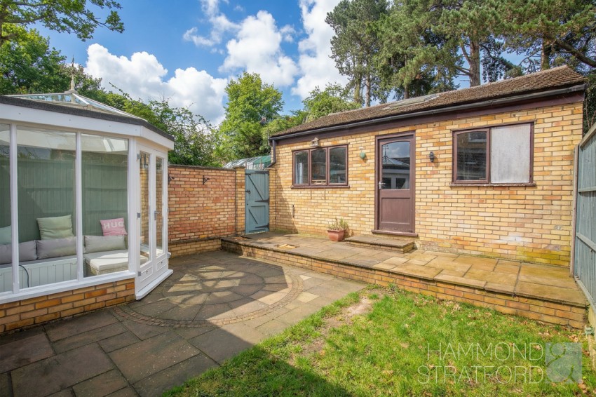 Images for Leng Crescent, Eaton