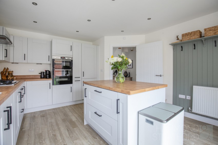 Images for Smallcroft Crescent, Wymondham