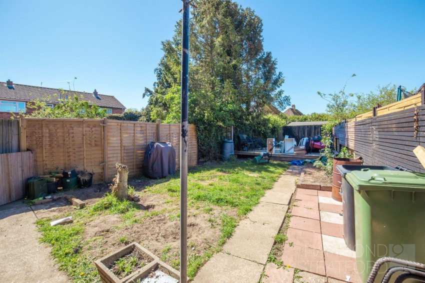 Images for Halford Close, Attleborough