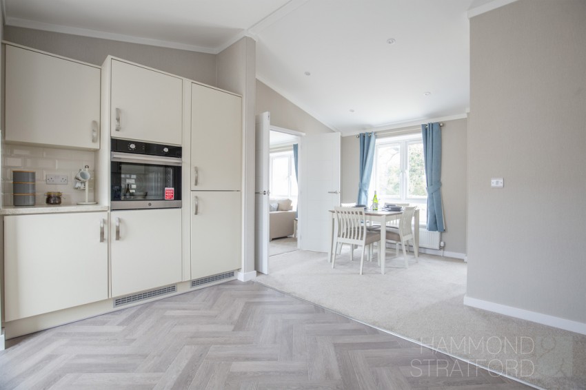 Images for Oak Tree Park, Attleborough