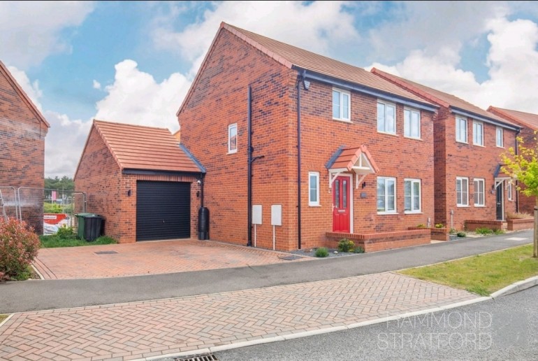 Bluebell Way, Easton